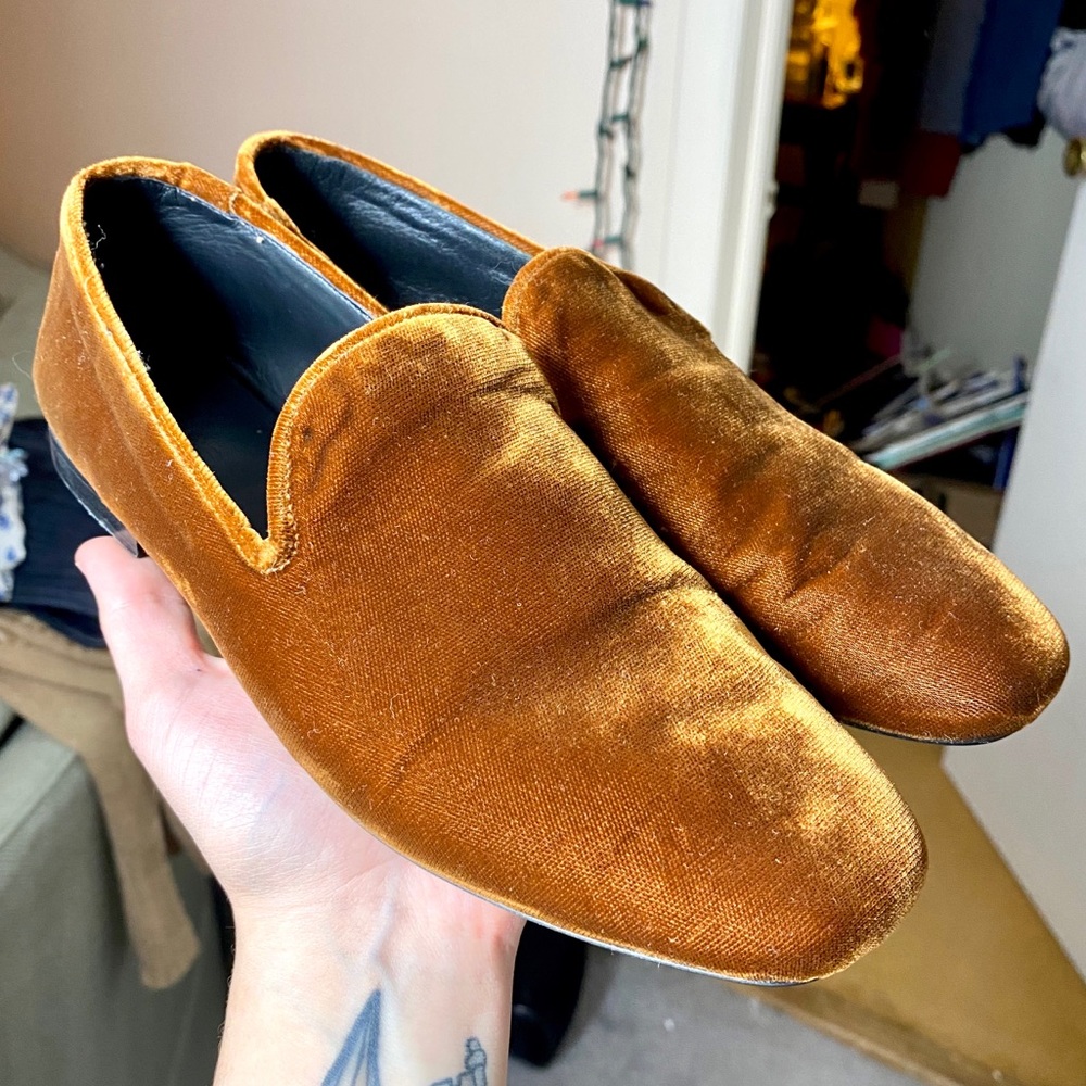 Vince Bray Velvet Honey Loafer Flats Size 6